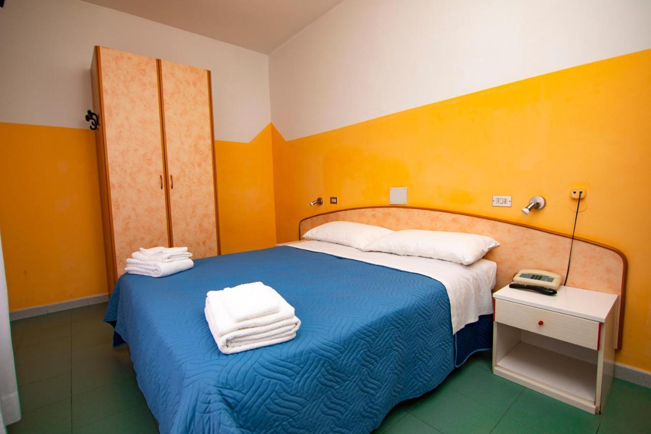 Hotel Montebello Riccione Exteriér fotografie