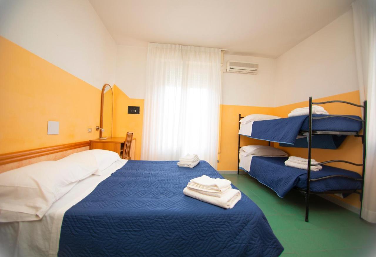 Hotel Montebello Riccione Exteriér fotografie