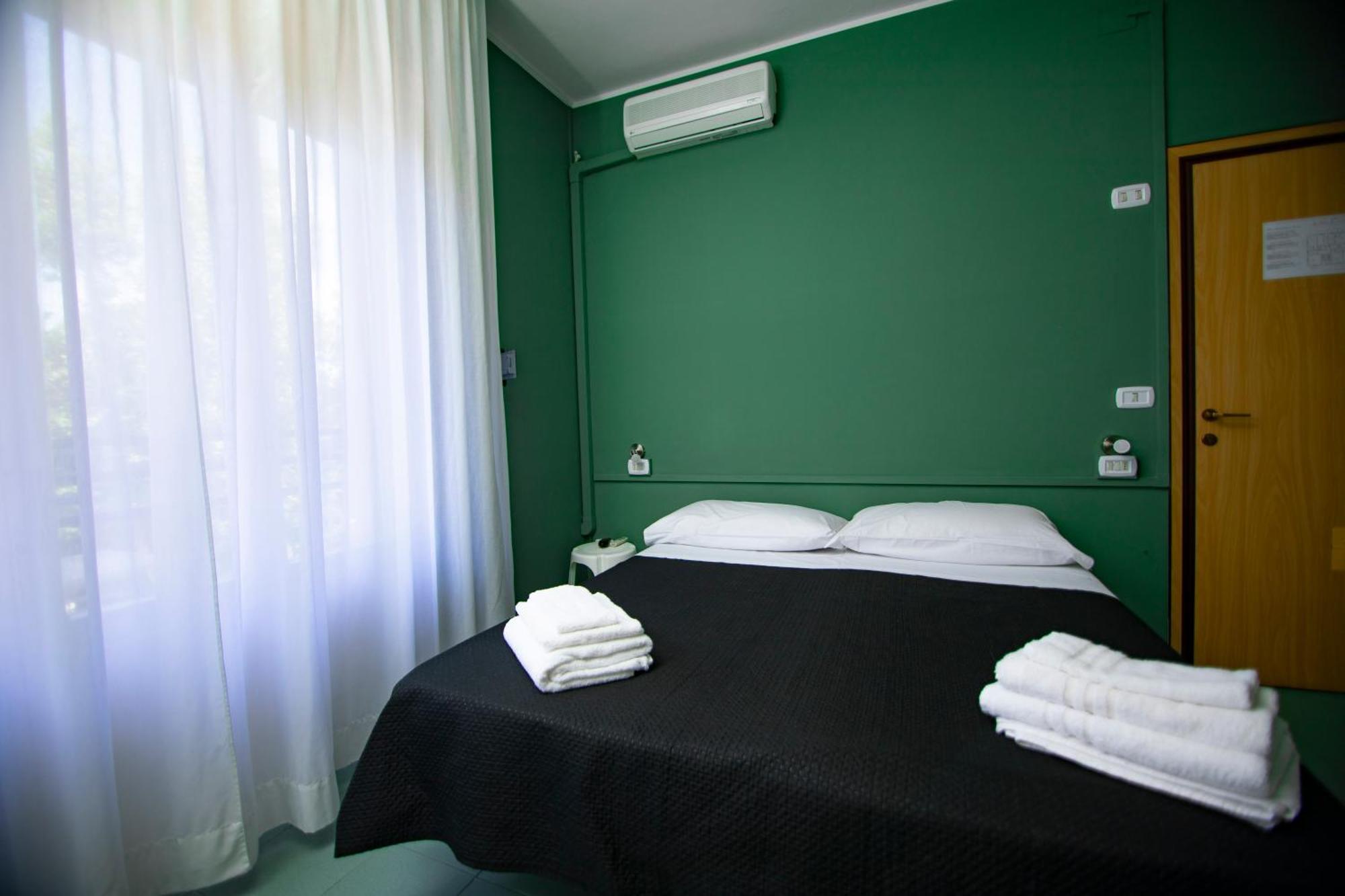 Hotel Montebello Riccione Exteriér fotografie