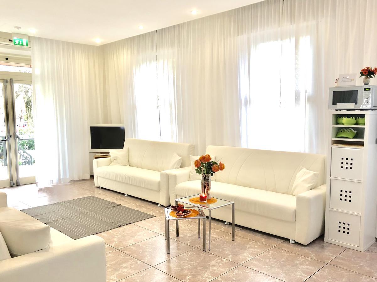 Hotel Montebello Riccione Exteriér fotografie