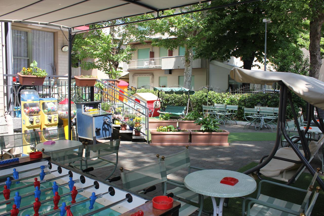 Hotel Montebello Riccione Exteriér fotografie