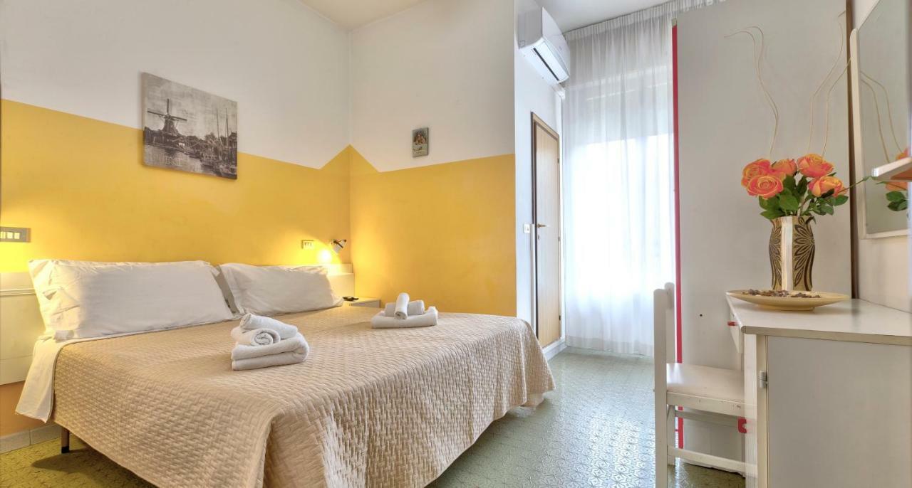 Hotel Montebello Riccione Exteriér fotografie